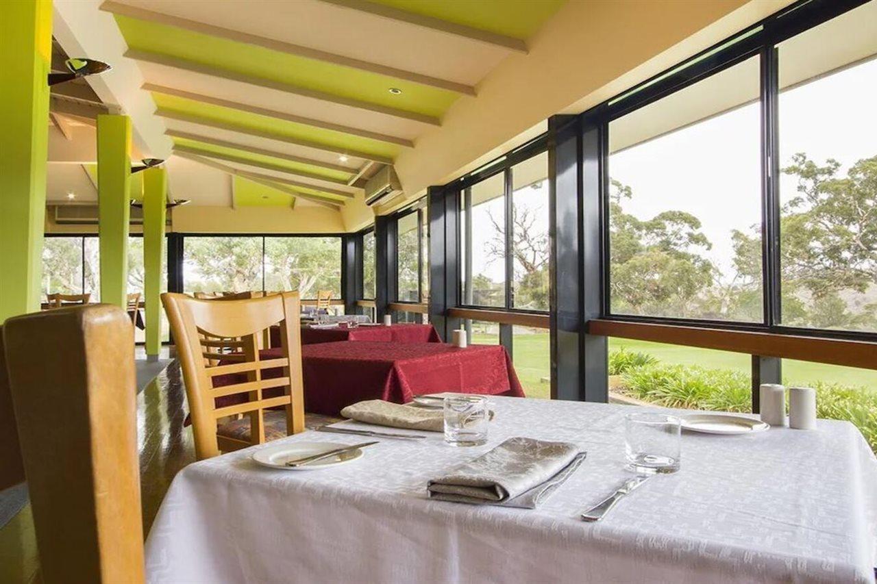 Hotel Breakfree Wirrina Cove Extérieur photo