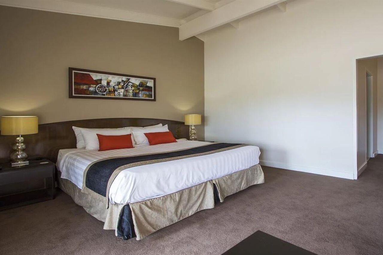 Hotel Breakfree Wirrina Cove Extérieur photo