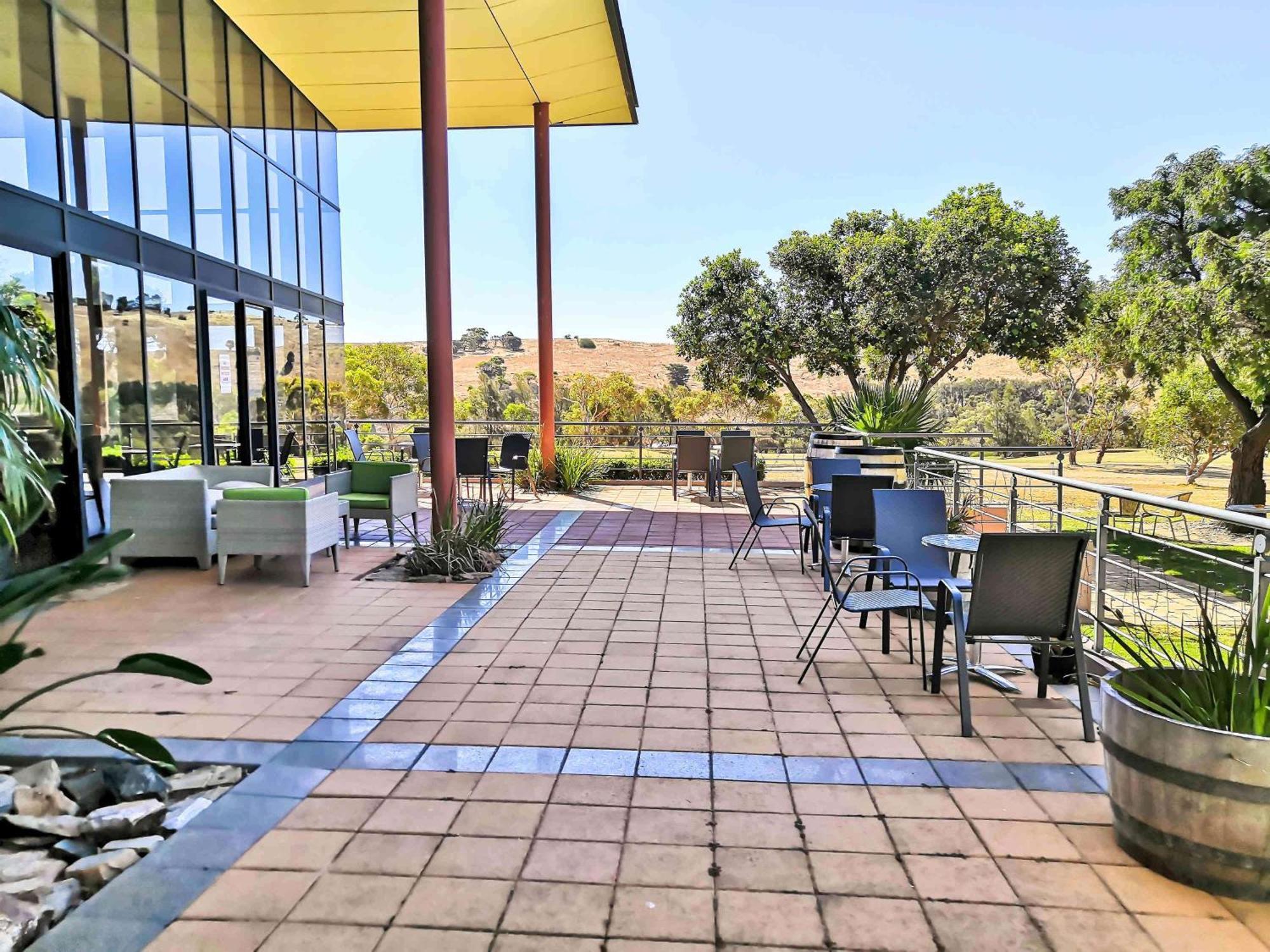 Hotel Breakfree Wirrina Cove Extérieur photo